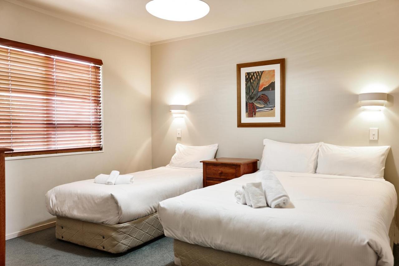 Turangi Leisure Lodge Bagian luar foto
